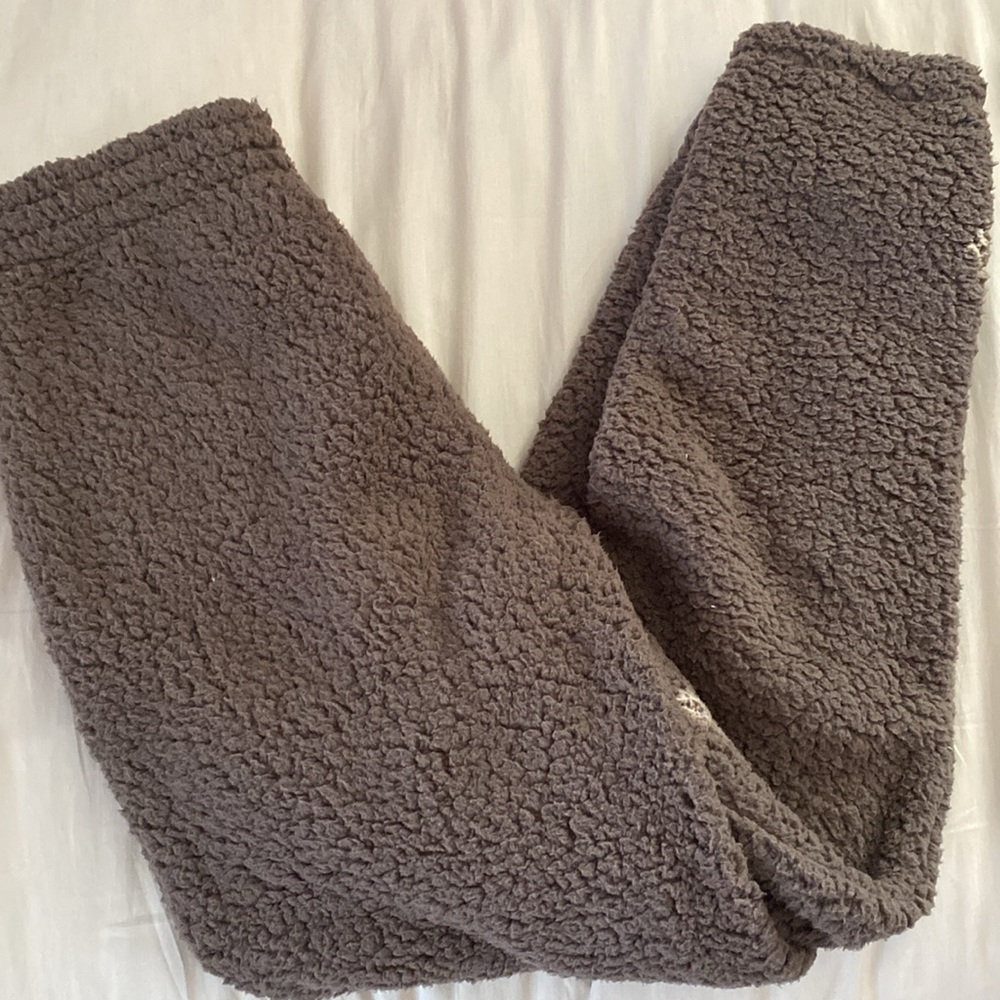 NWT SKIMS Teddy Jogger - Picture 8 of 8